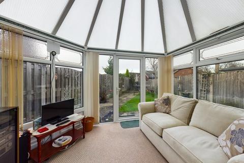 1 bedroom detached bungalow for sale, Amberley Rise, Skellow