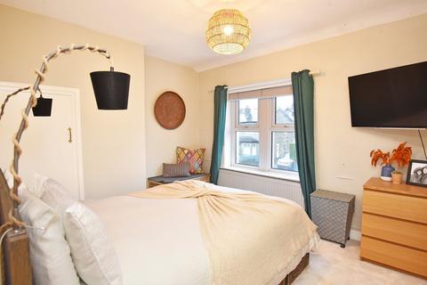 1 Albert Road, Harrogate, HG1 4HX