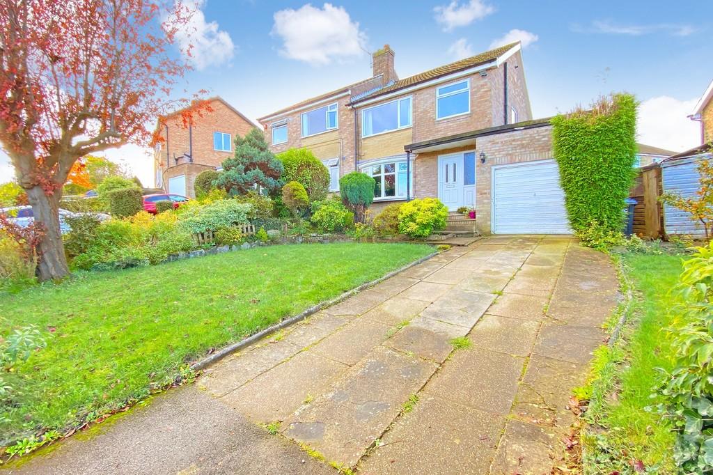 Knox Lane, Harrogate 3 bed semidetached house for sale £315,000