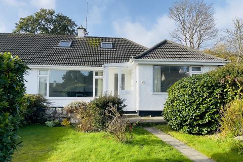 3 bedroom semi-detached bungalow to rent, Polgoon Close, Tredarvah