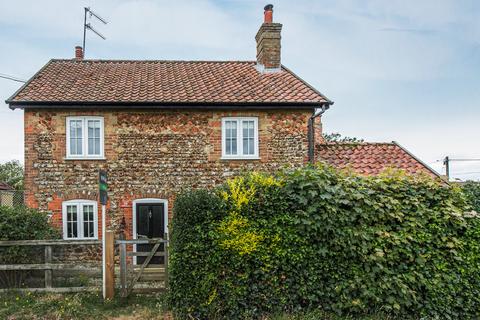 3 bedroom cottage for sale, Shouldham