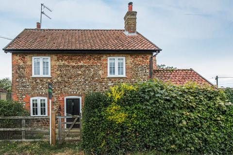 3 bedroom cottage for sale, 99 Westgate Street, Shouldham, PE33