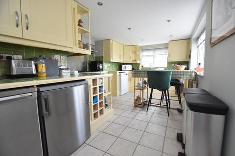 3 bedroom terraced house for sale, High Street, Clare