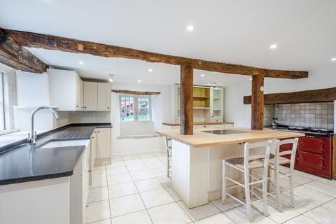 4 bedroom detached house to rent, Wick Street, Stroud