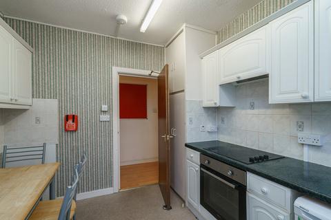 3 bedroom apartment to rent, Willowbank Road Flat D, Aberdeen