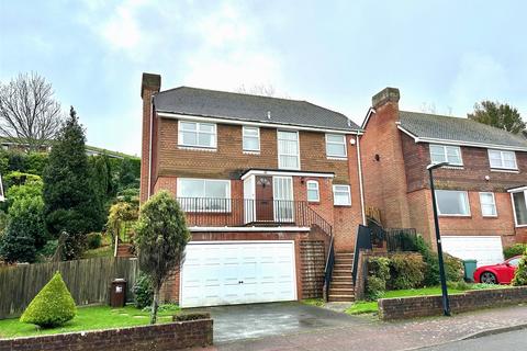 3 bedroom detached house for sale, Ascot Close, Meads, Eastbourne, East Sussex, BN20