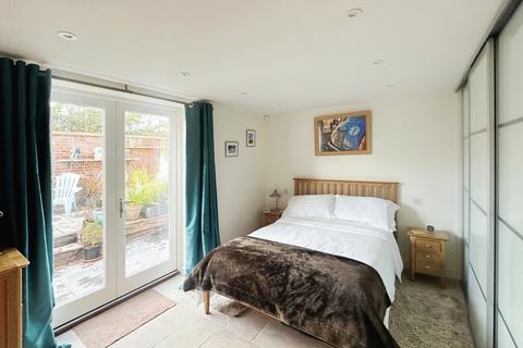 3 bedroom end of terrace house for sale, Greyhound Mews, North Street