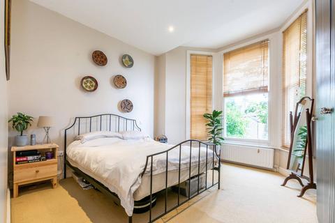 2 bedroom flat to rent - Jasper Road, Crystal Palace, London, SE19