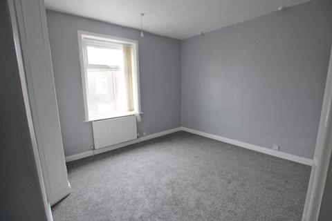 2 bedroom terraced house to rent, Florence Street, Burnley