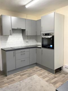 2 bedroom flat to rent, Bewdley Road, Kidderminster, Worcestershire, DY11