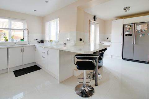 39 Chamberlain Road, Swindon, SN3 4QQ