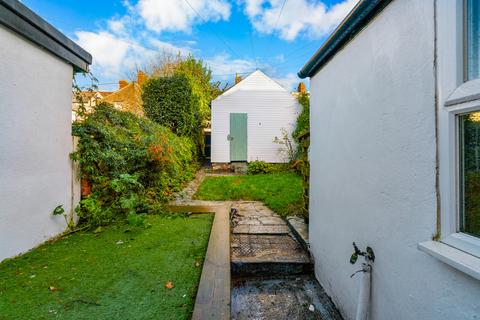 3 bedroom terraced house to rent, Burlington Terrace, Llandaff, Cardiff