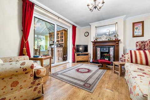 9 Castle Close, Creigiau, Cardiff, CF15 9NJ