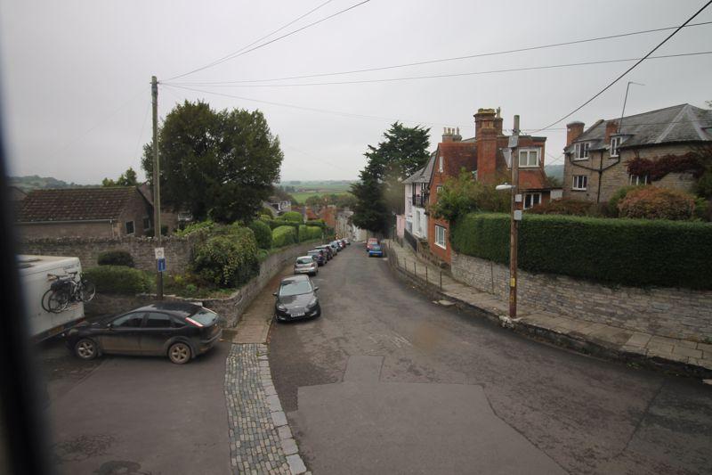 Photo 50
