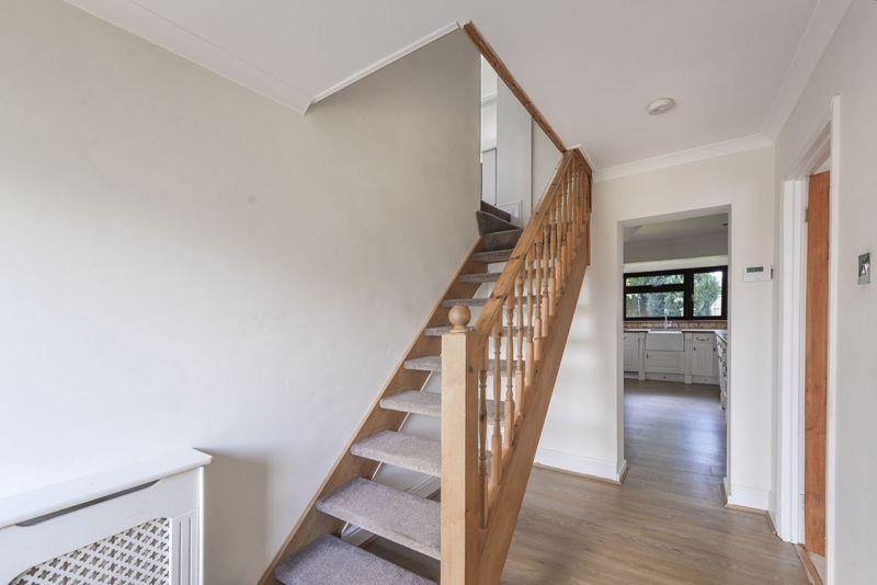 Silverhurst Drive, Tonbridge, TN10 3QH 4 bed semidetached house £675,000