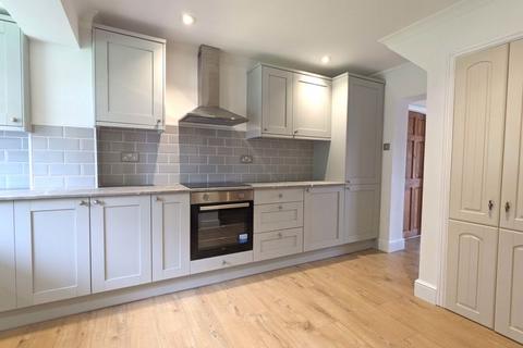 5 bedroom semi-detached house for sale, Silverhurst Drive, Tonbridge, TN10 3QH