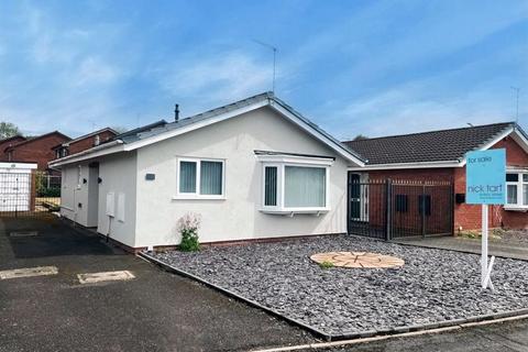2 bedroom bungalow for sale, Millwalk Drive, Pendeford, Wolverhampton WV9