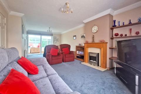 18 Brownshore Lane, Essington, Wolverhampton, WV11 2AL