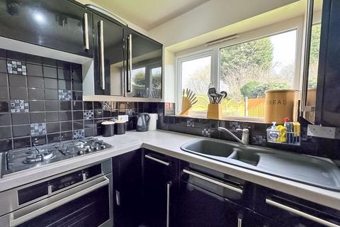18 Brownshore Lane, Essington, Wolverhampton, WV11 2AL