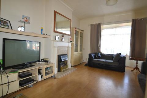 42 High Grove, London, SE18 2PT