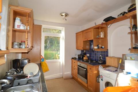 42 High Grove, London, SE18 2PT