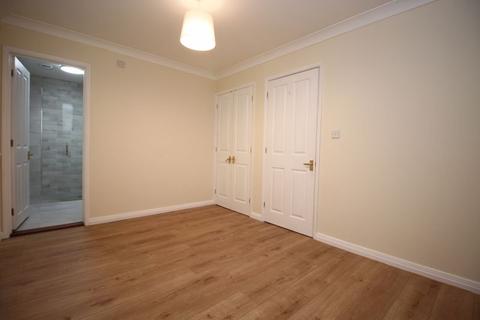 undefined, Sunningdale Gardens, Southampton SO18