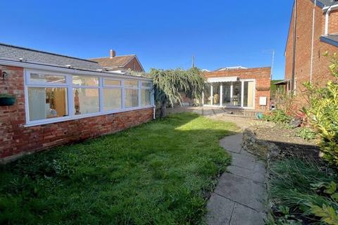 2 bedroom bungalow for sale, Chidley Cross Road, East Peckham