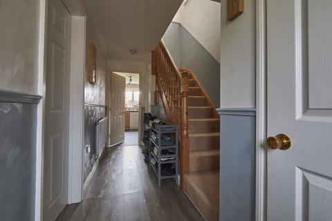 8 Edgbaston Mead, Exeter, EX2 5UB