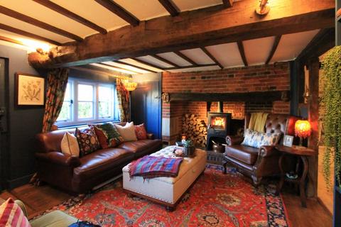 2 bedroom cottage for sale - Lower High Street, Wadhurst