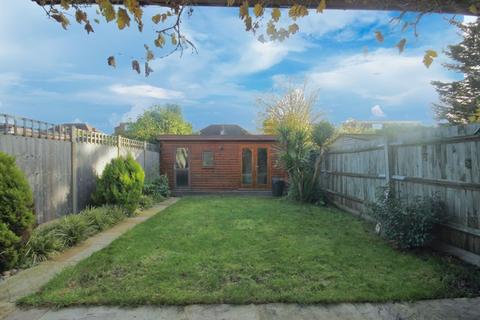 122 Millet Road, Greenford, UB6 9SJ