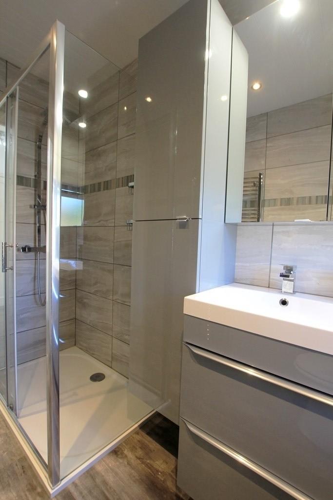 Luxury shower room