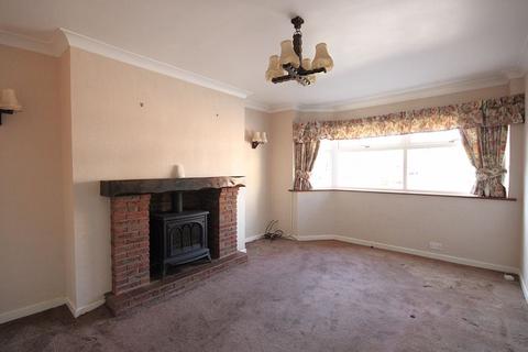 3 bedroom semi-detached house for sale, Romany Way, Stourbridge DY8