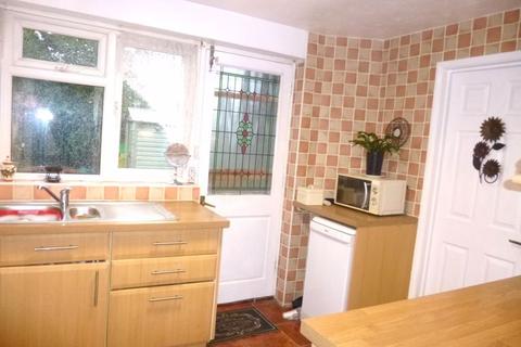 1 Croft Close, Harlington, Hayes, UB3 5NE