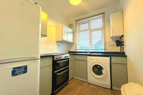 1 bedroom flat to rent, Sussex Road, Harrow