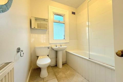 1 bedroom flat to rent, Sussex Road, Harrow