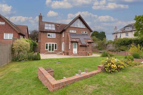 6 bedroom detached house to rent, Brenchley Road, Brenchley TN12