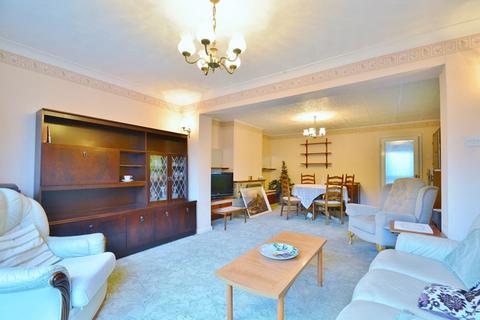 53 Elderdene, Chinnor, OX39 4EJ