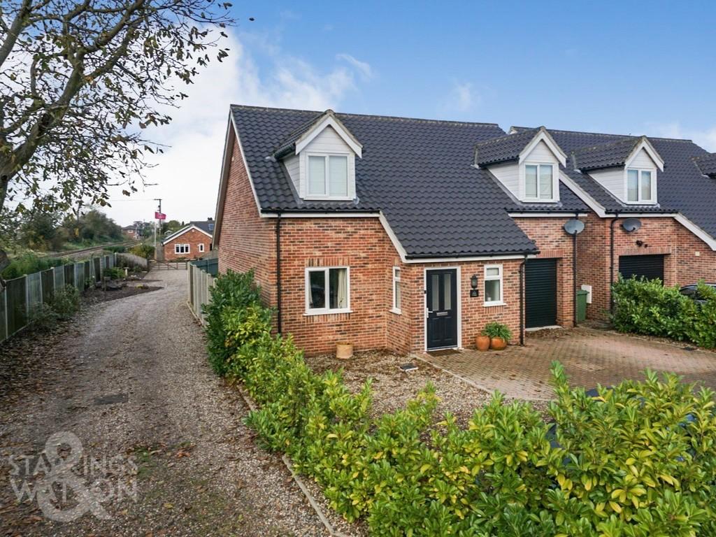 Church Road, Cantley 3 bed chalet for sale £350,000