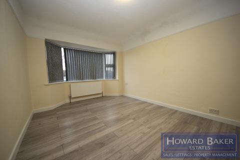 undefined, Penrose Avenue, Carpenders Park