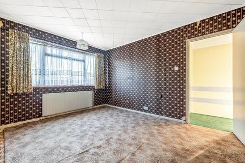 25 Cray Avenue, Orpington, BR5 4AA