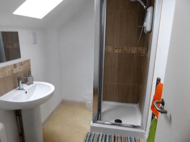 SHower Room 50 FS