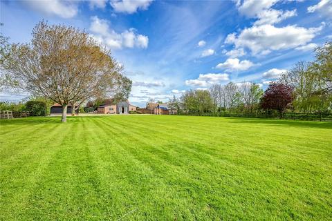Burtons Barn Barling Road, Barling Magna, Southend-on-sea, SS3 0LZ