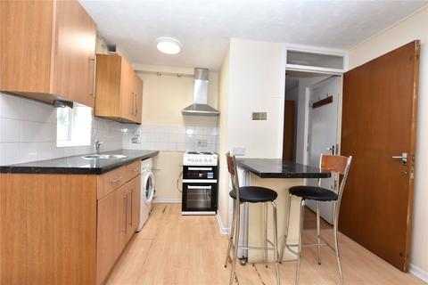 1 bedroom apartment for sale, Well Close Rise, Leeds