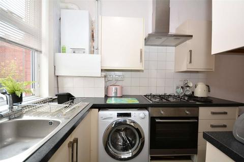 34 Harold Mount, Leeds, LS6 1PW