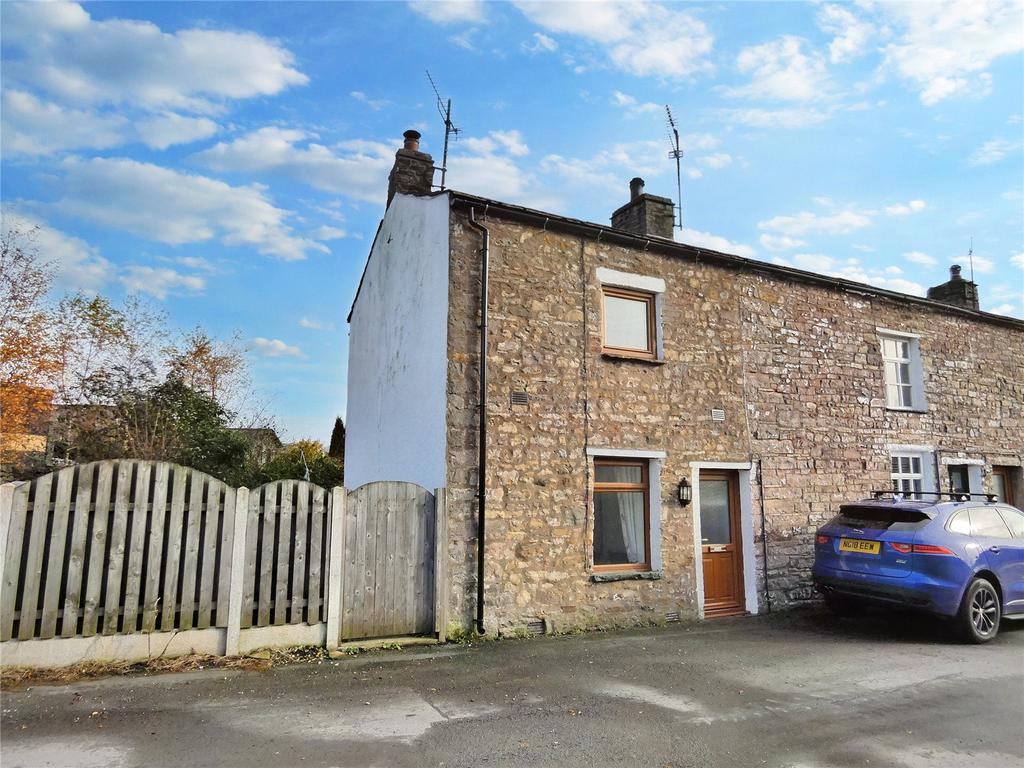 Pump Square, Brough, Kirkby Stephen, CA17 2 bed end of terrace house for sale £150,000