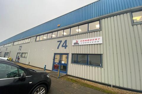 Warehouse to rent - Milton Keynes MK11