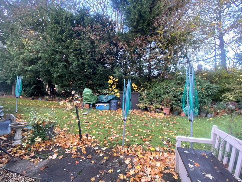 Brackenhurst, Ranelagh Road, Malvern, Worcestershire, WR14 1EL 2 bed terraced house for sale £