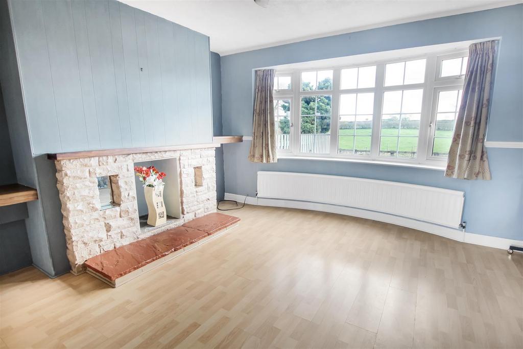 Rounton Gates, West Rounton, Northallerton 3 bed semidetached house