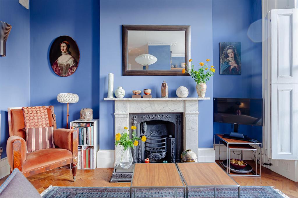 Thornhill Crescent (9).jpg