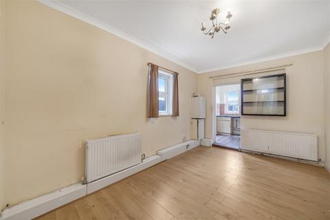 2 bedroom flat for sale, Tubbs Road, Harlesden